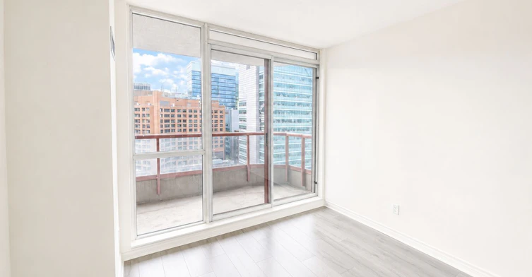 505-736 Bay Street, Toronto, ON, M5G 2M4 - 6