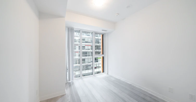610-400 King Street W, Toronto, ON, M5V 1K2 - 4