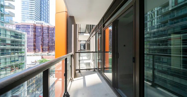 610-400 King Street W, Toronto, ON, M5V 1K2 - 25