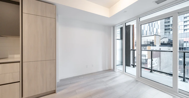 610-400 King Street W, Toronto, ON, M5V 1K2 - 16