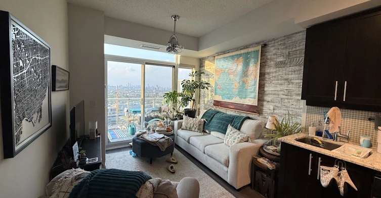 Ph3016-125 Western Battery Road, Toronto, ON, M6K 3R8 - 3