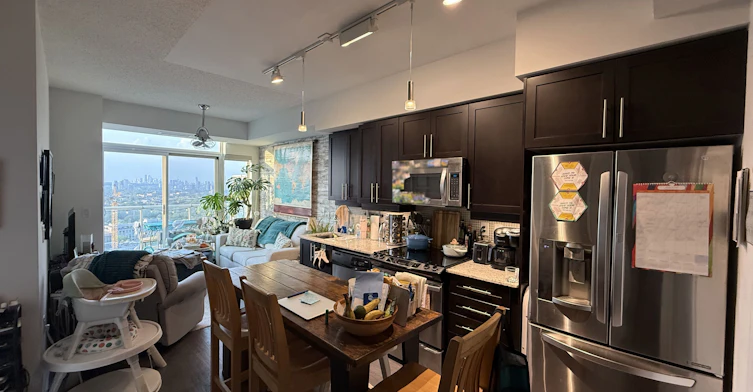 Ph3016-125 Western Battery Road, Toronto, ON, M6K 3R8 - 6