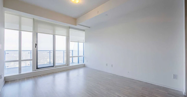6607-1 Bloor Street E, Toronto, ON, M4W 0A8 - 6