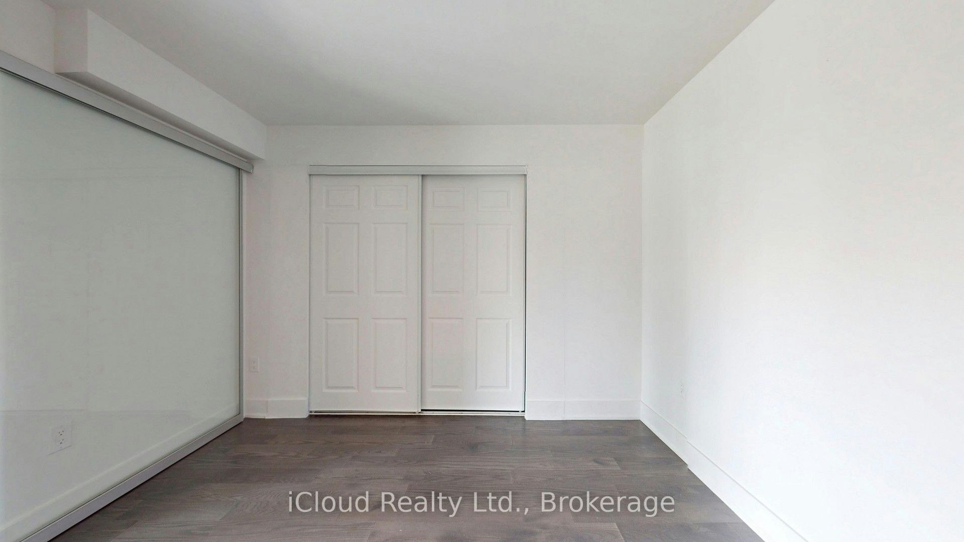 2818-955 Bay Street, Toronto, ON, M5S 2A2 - 16