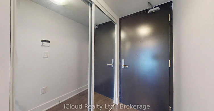 2818-955 Bay Street, Toronto, ON, M5S 2A2 - 28