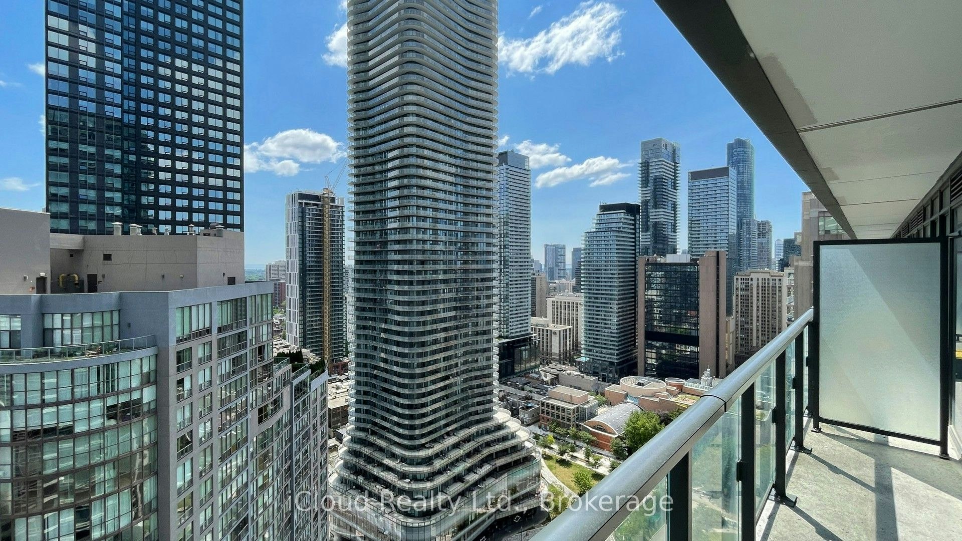 2818-955 Bay Street, Toronto, ON, M5S 2A2 - 32