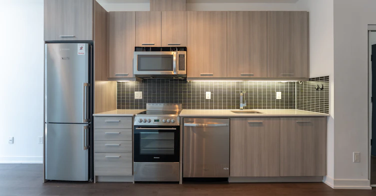 PH01-105 George Street, Toronto, ON, M5A 0L4 - 2