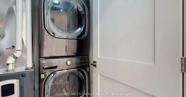 2nd & 3rd Floor-41 Beatrice Street, Toronto, ON, M6J 2T2 - 12