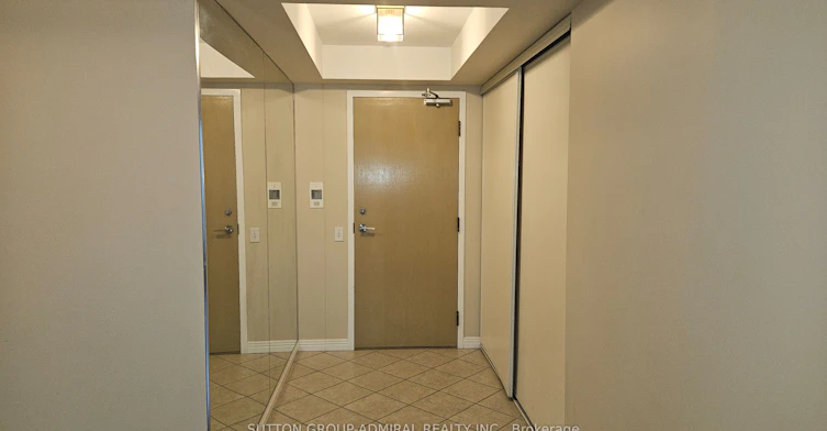 517-942 Yonge Street, Toronto, ON, M4W 3S8 - 17