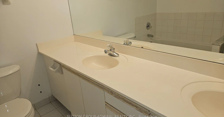 517-942 Yonge Street, Toronto, ON, M4W 3S8 - 15