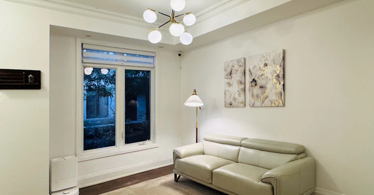 15-7 Oakburn Crescent, Toronto, ON, M2N 2T5