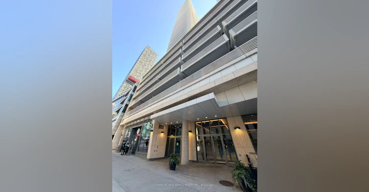 2403-2221 Yonge Street, Toronto, ON, M4S 0B8