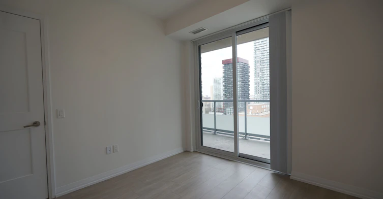 2318-50 Dunfield Avenue, Toronto, ON, M4S 0E4 - 10