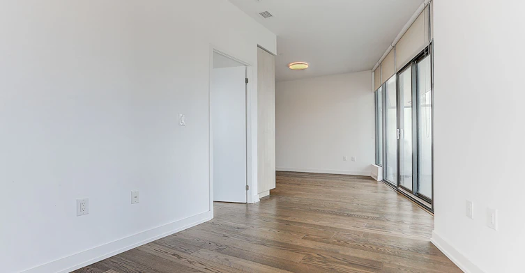 2911-11 Wellesley Street, Toronto, ON, M4Y 1E8 - 18