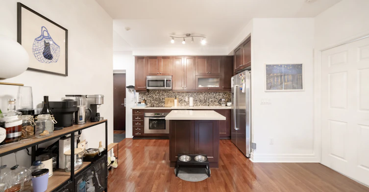 1804-35 Balmuto Street, Toronto, ON, M4Y 0A3 - 5