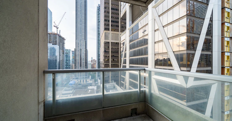 1804-35 Balmuto Street, Toronto, ON, M4Y 0A3 - 28