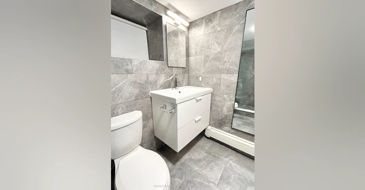 Lower-375 Palmerston Boulevard, Toronto, ON, M6G 2N5 - 12