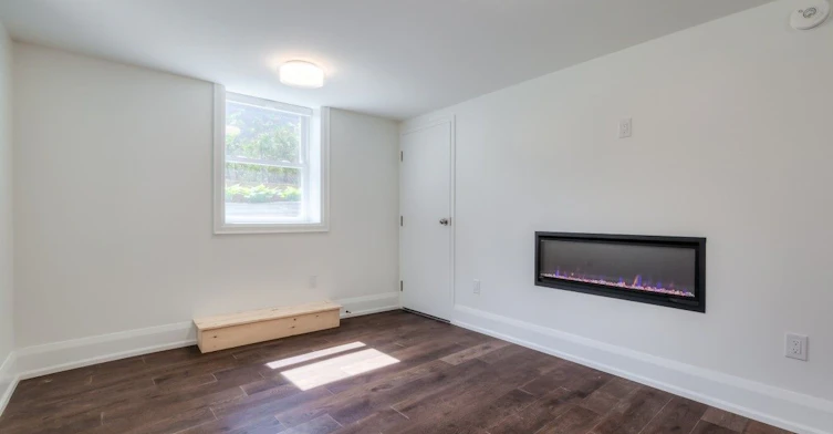 Lower-674 Eglinton Avenue E, Toronto, ON, M4G 2K5 - 15