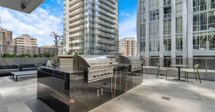 2113-11 Yorkville Avenue, Toronto, ON, M4W 0B7 - 26