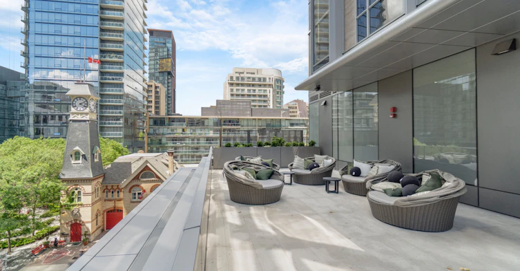 2113-11 Yorkville Avenue, Toronto, ON, M4W 0B7 - 22