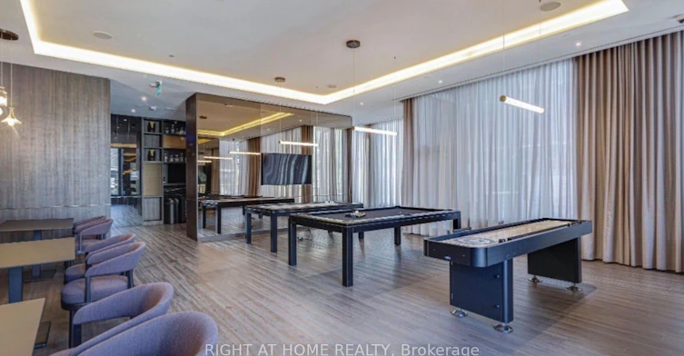 2113-11 Yorkville Avenue, Toronto, ON, M4W 0B7 - 32