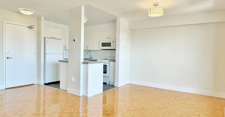 810-666 Spadina Avenue, Toronto, ON, M5S 2H8 - 3
