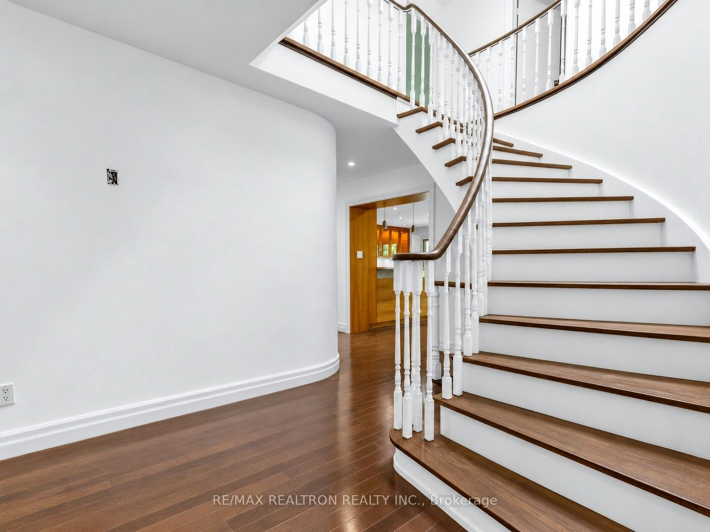 42 Apollo Drive, Toronto, ON, M3B 2G8