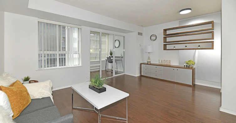 1113-711 Bay Street, Toronto, ON, M5G 2J8 - 3