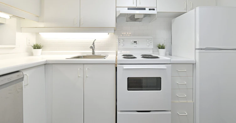 1113-711 Bay Street, Toronto, ON, M5G 2J8 - 10