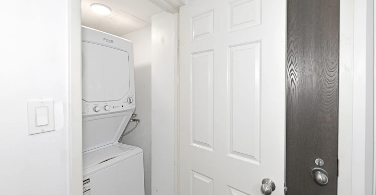 1113-711 Bay Street, Toronto, ON, M5G 2J8 - 14