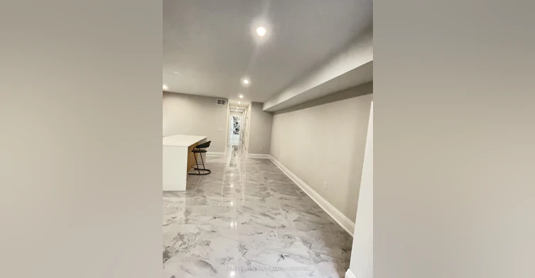 Bsmt-165 Manning Avenue, Toronto, ON, M6J 2K6 - 6