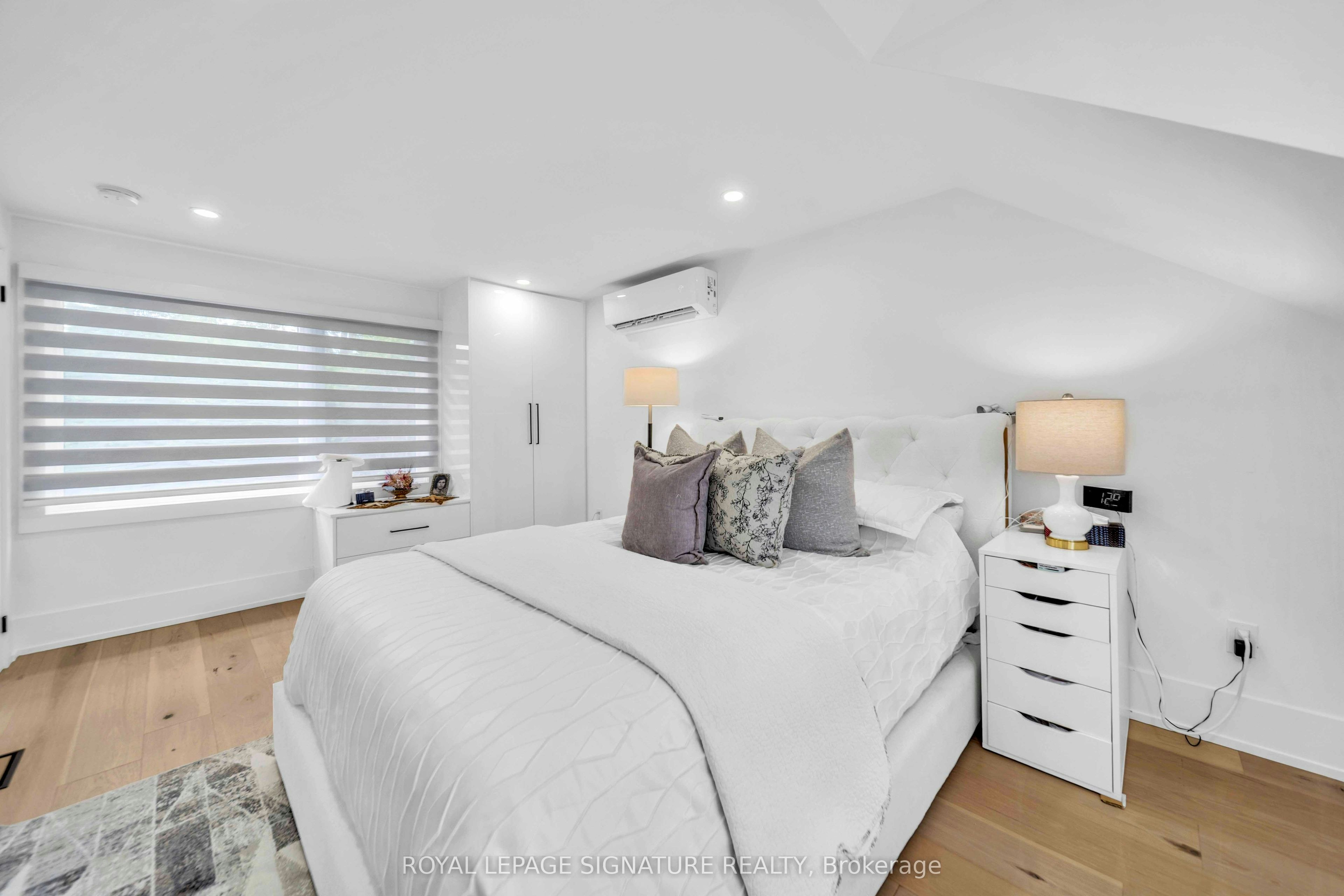 3 Pamcrest Drive, Toronto, ON, M2M 2L9 - 11