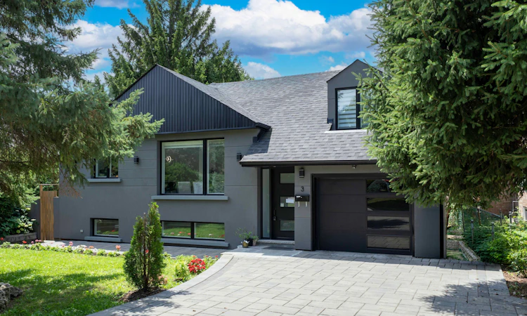 3 Pamcrest Drive