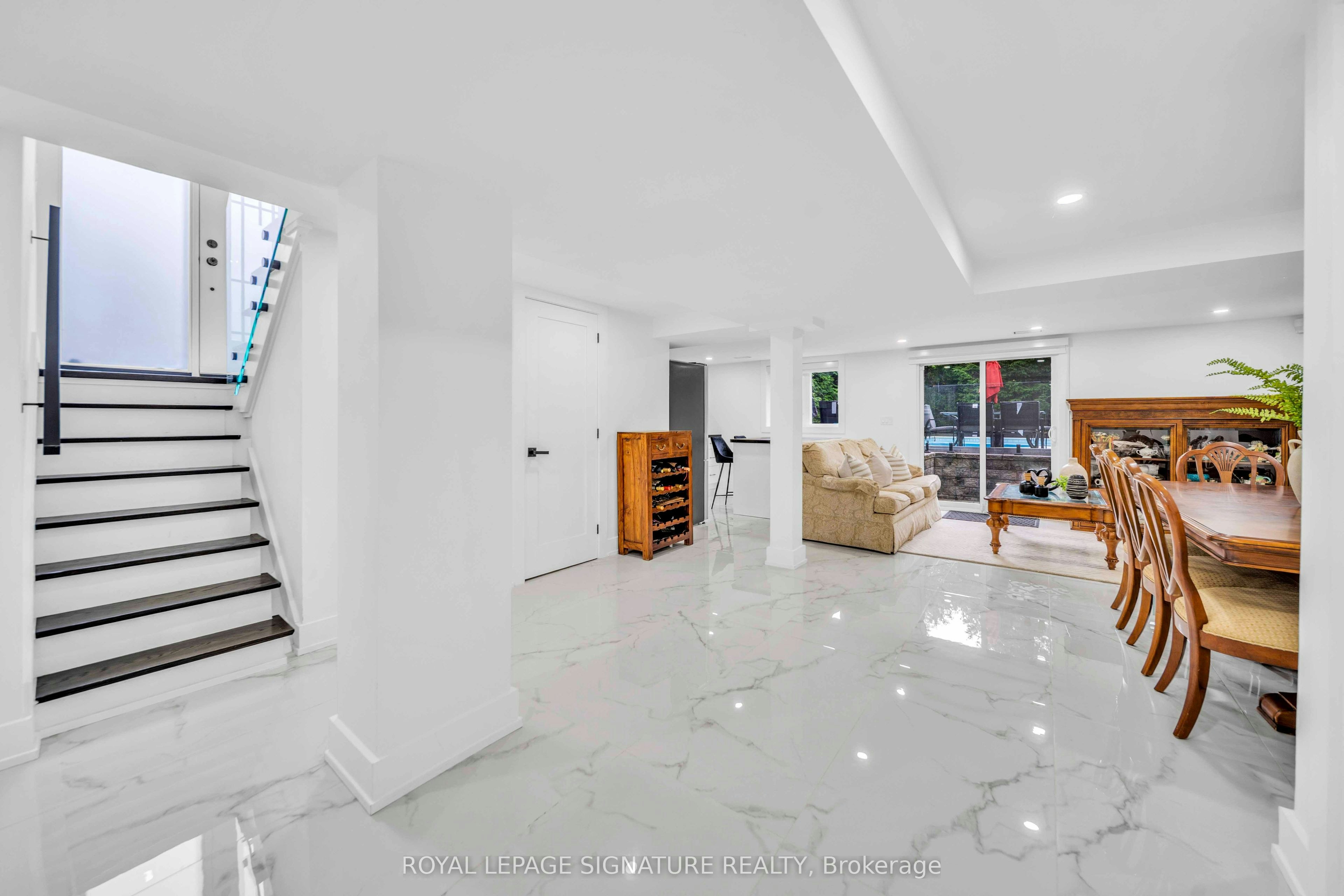 3 Pamcrest Drive, Toronto, ON, M2M 2L9 - 22