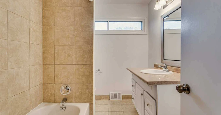 135 Combe Avenue, Toronto, ON, M3H 4K2 - 24