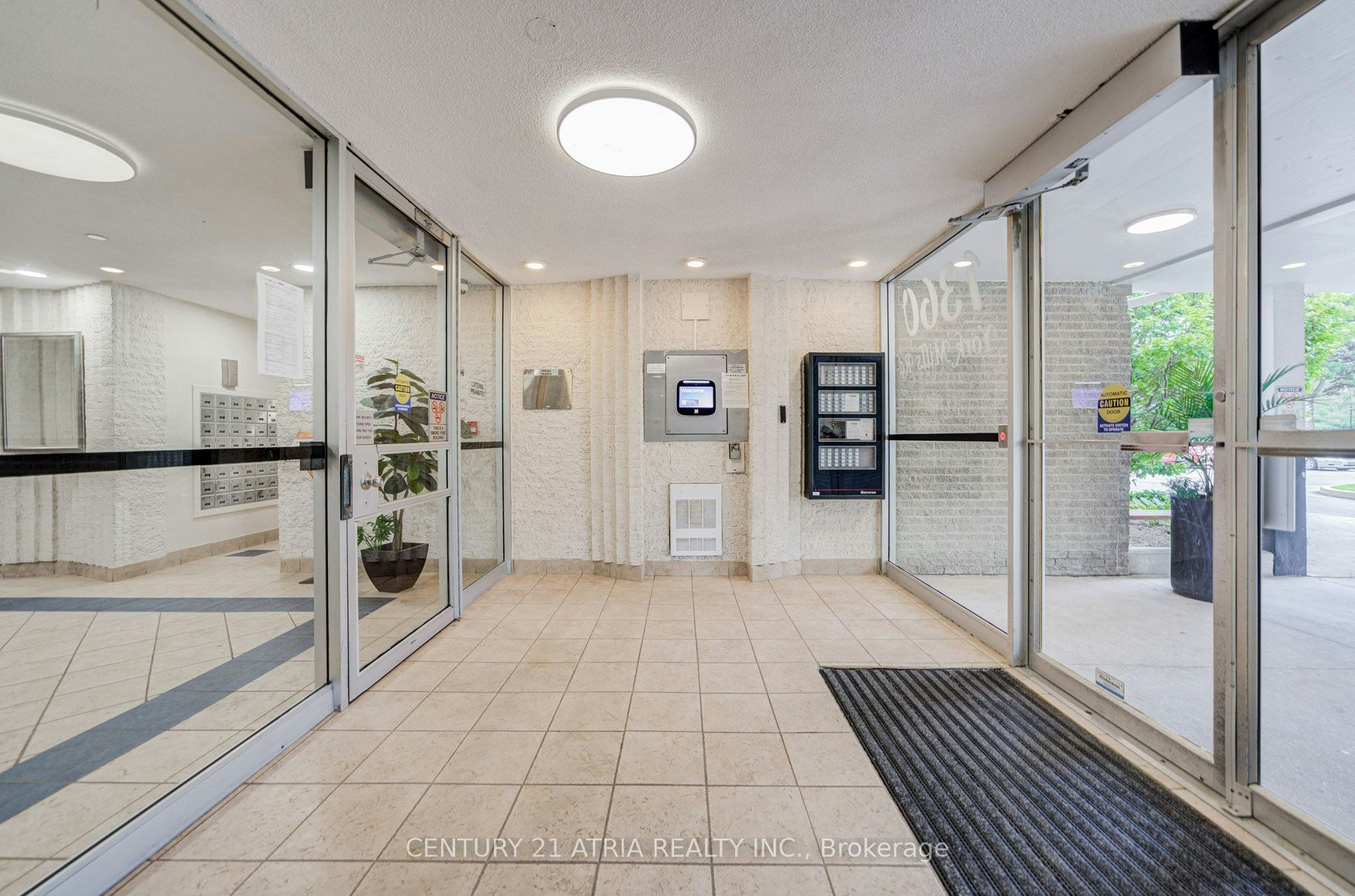 303-1360 York Mills Road, Toronto, ON, M3A 2A2 - 4