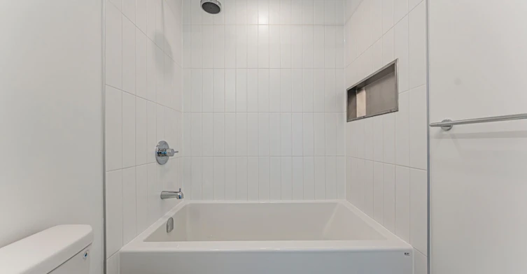 1801-10 Oak Street, Toronto, ON, M5A 0Z1 - 36