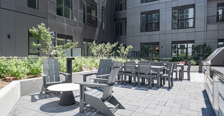 1801-10 Oak Street, Toronto, ON, M5A 0Z1 - 5