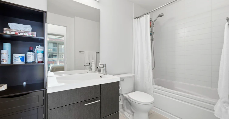 312-30 Nelson Street, Toronto, ON, M5V 0H5 - 22