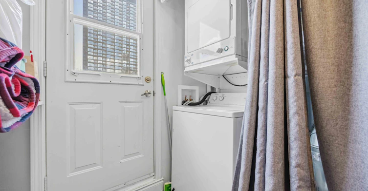 616-38 Western Battery Road, Toronto, ON, M6K 3P1 - 11
