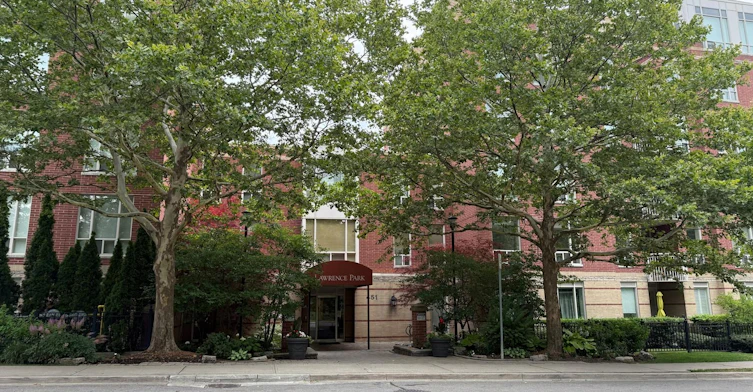 202-451 Rosewell Avenue, Toronto, ON, M4R 2H8 - 4