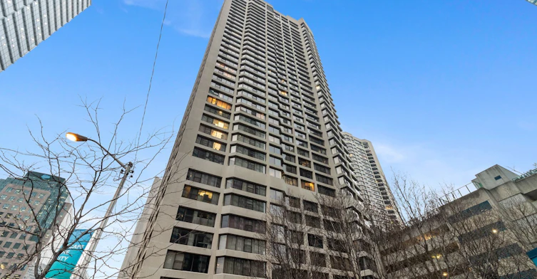 3517-55 Harbour Square, Toronto, ON, M5J 2L1