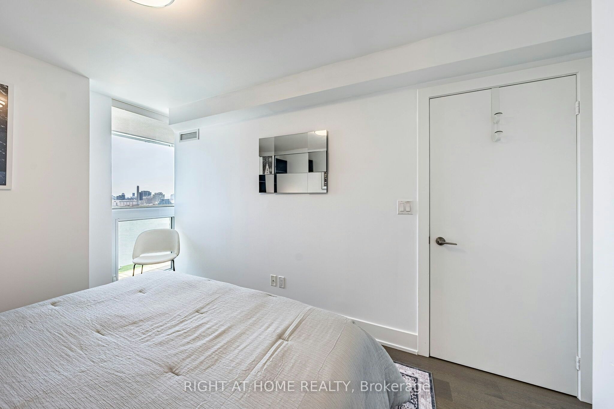 1604-200 Bloor Street W, Toronto, ON, M5S 0B1 - 24