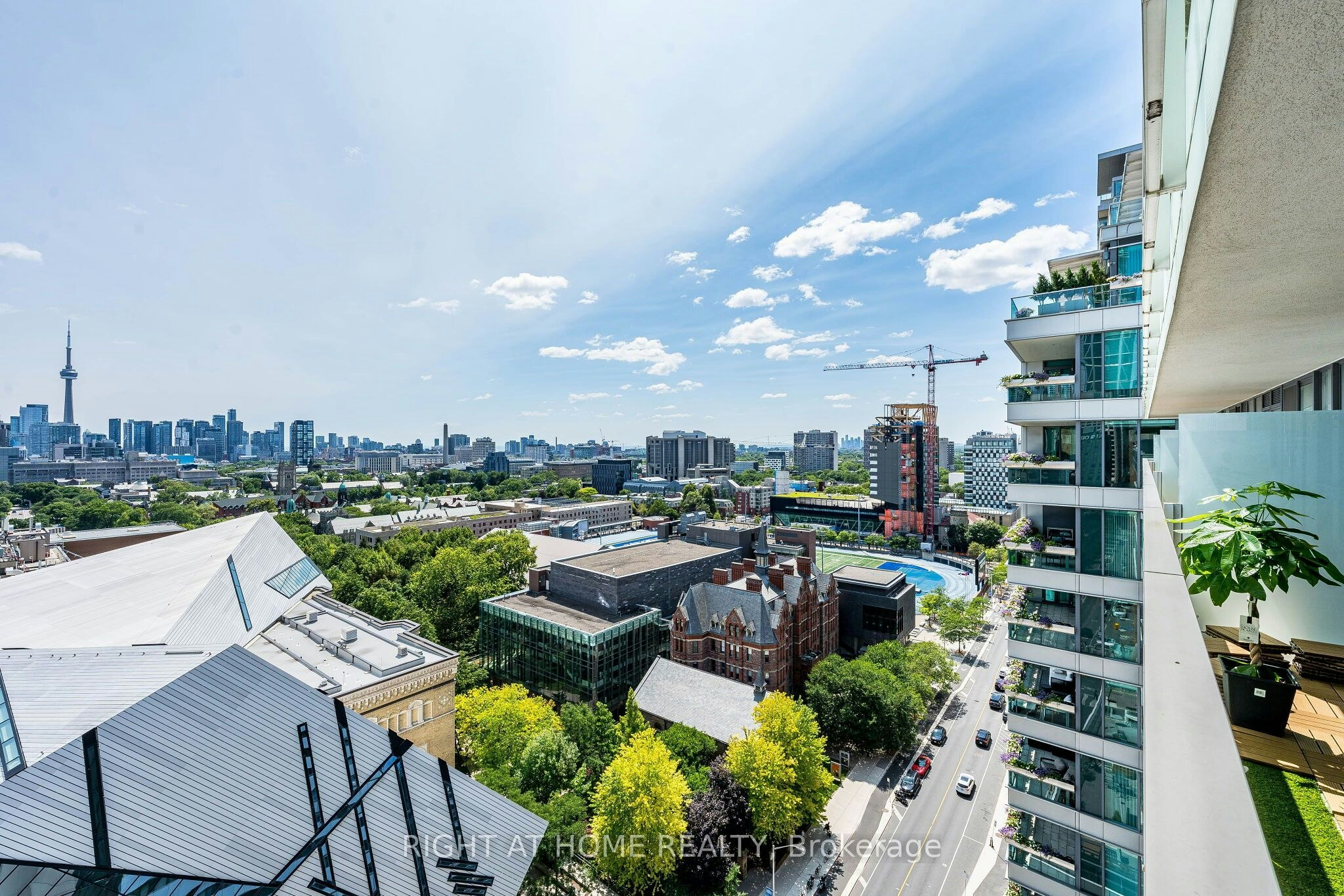 1604-200 Bloor Street W, Toronto, ON, M5S 0B1 - 36