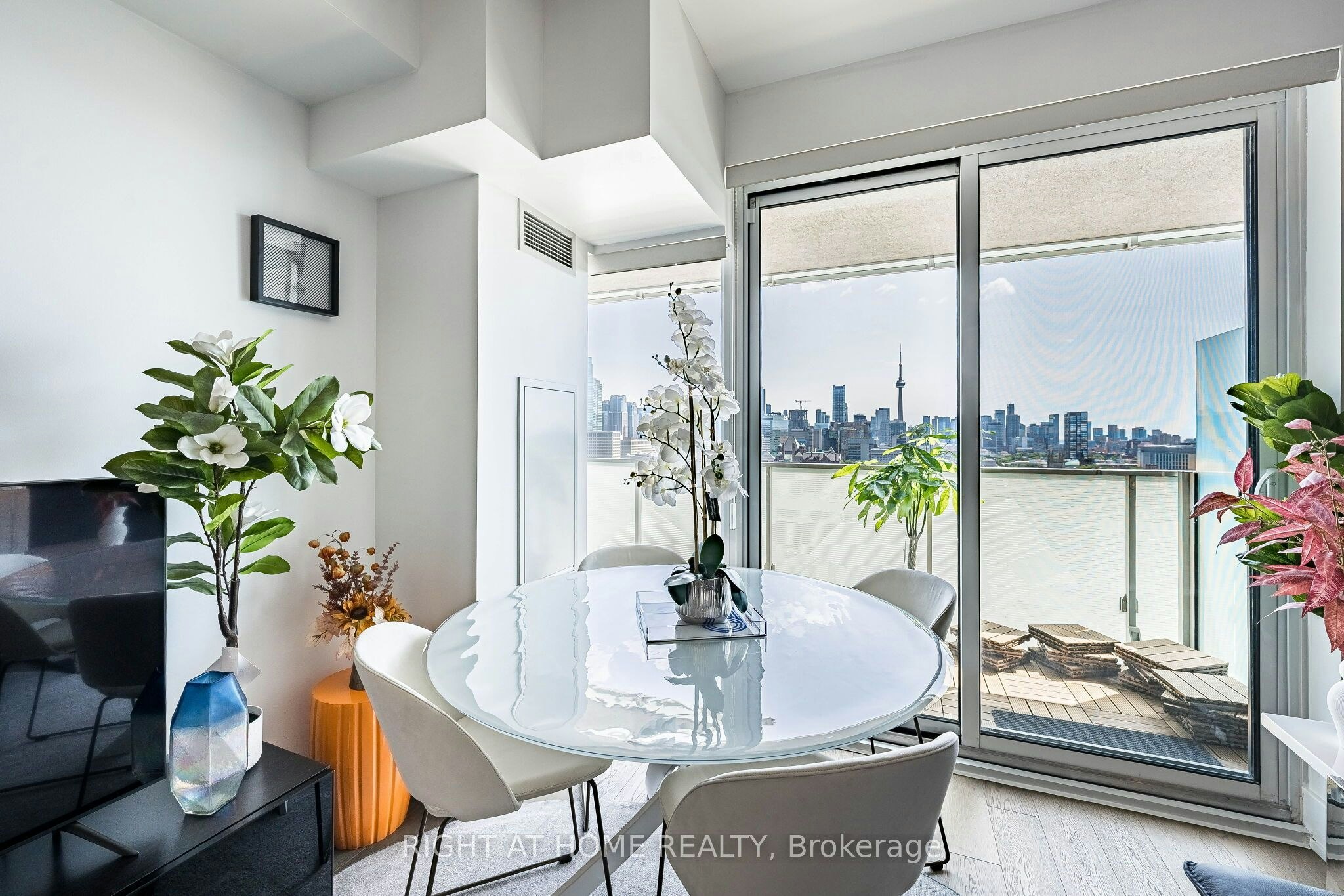 1604-200 Bloor Street W, Toronto, ON, M5S 0B1 - 19