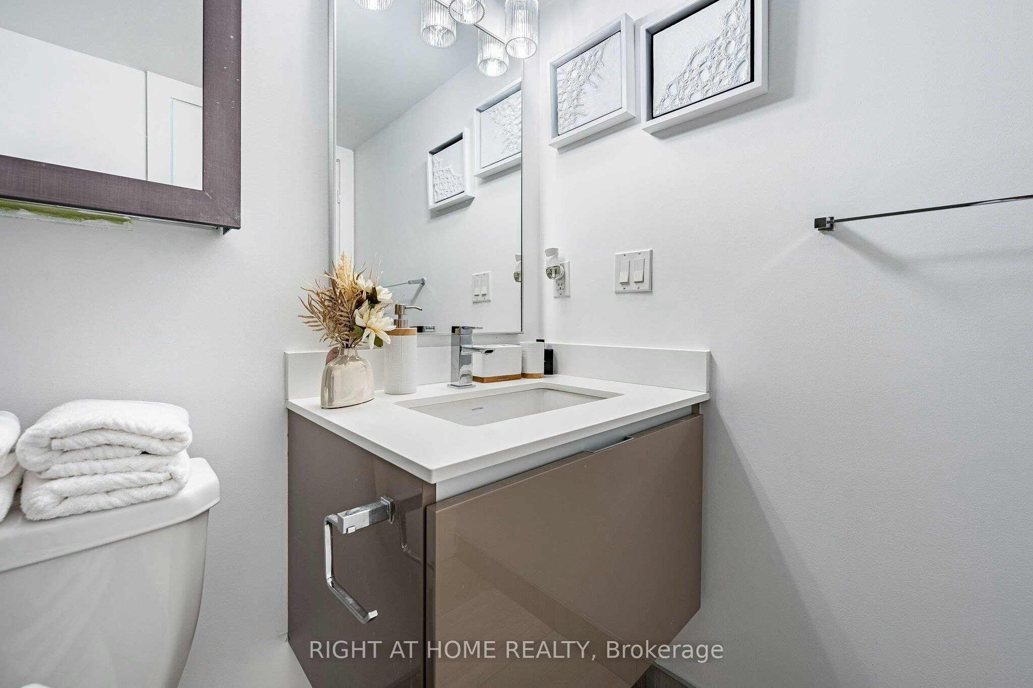 1604-200 Bloor Street W, Toronto, ON, M5S 0B1 - 27
