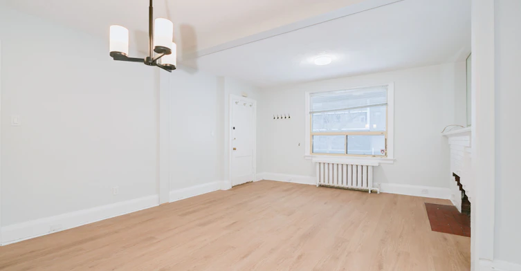 Unit 2-27 Hillsboro Avenue, Toronto, ON, M5R 1S6 - 3