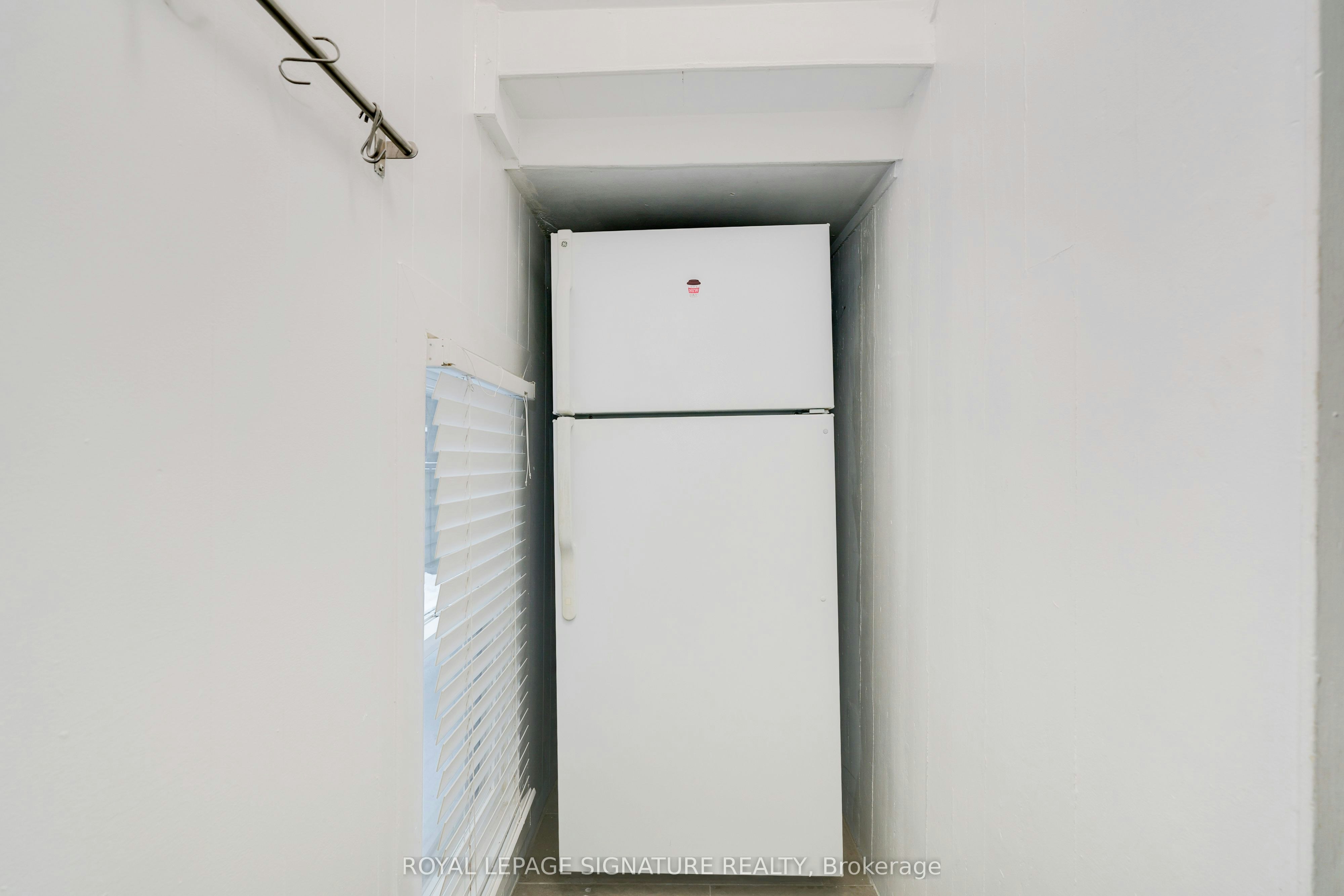 Unit 2-27 Hillsboro Avenue, Toronto, ON, M5R 1S6 - 7