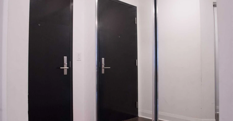 2510-1080 Bay Street, Toronto, ON, M5S 0A5 - 2