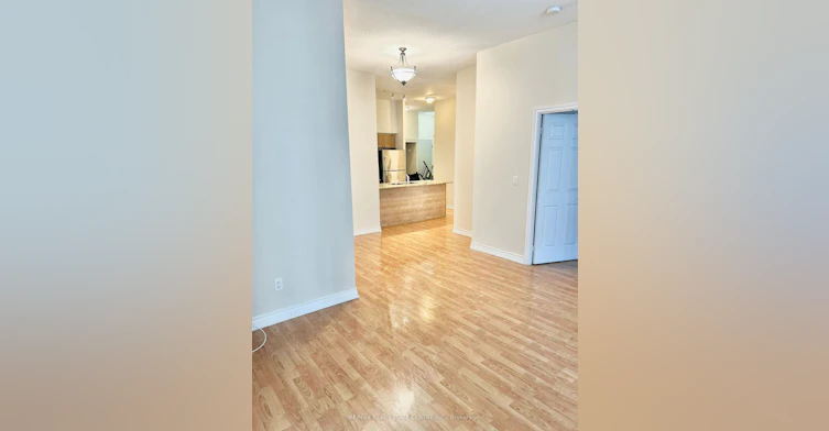 204-761 Bay Street, Toronto, ON, M5G 2R2 - 16
